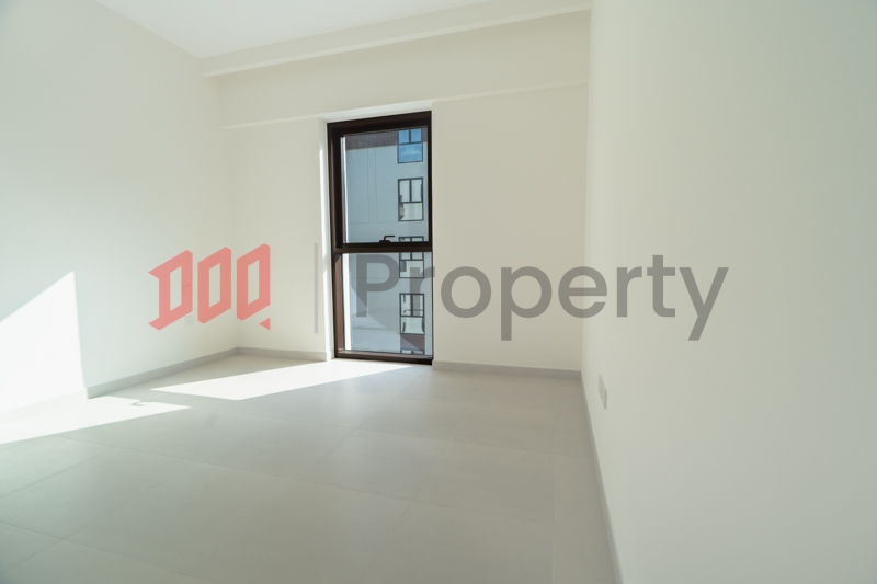 Gorgeous Luxury Building in the Heart of Creek